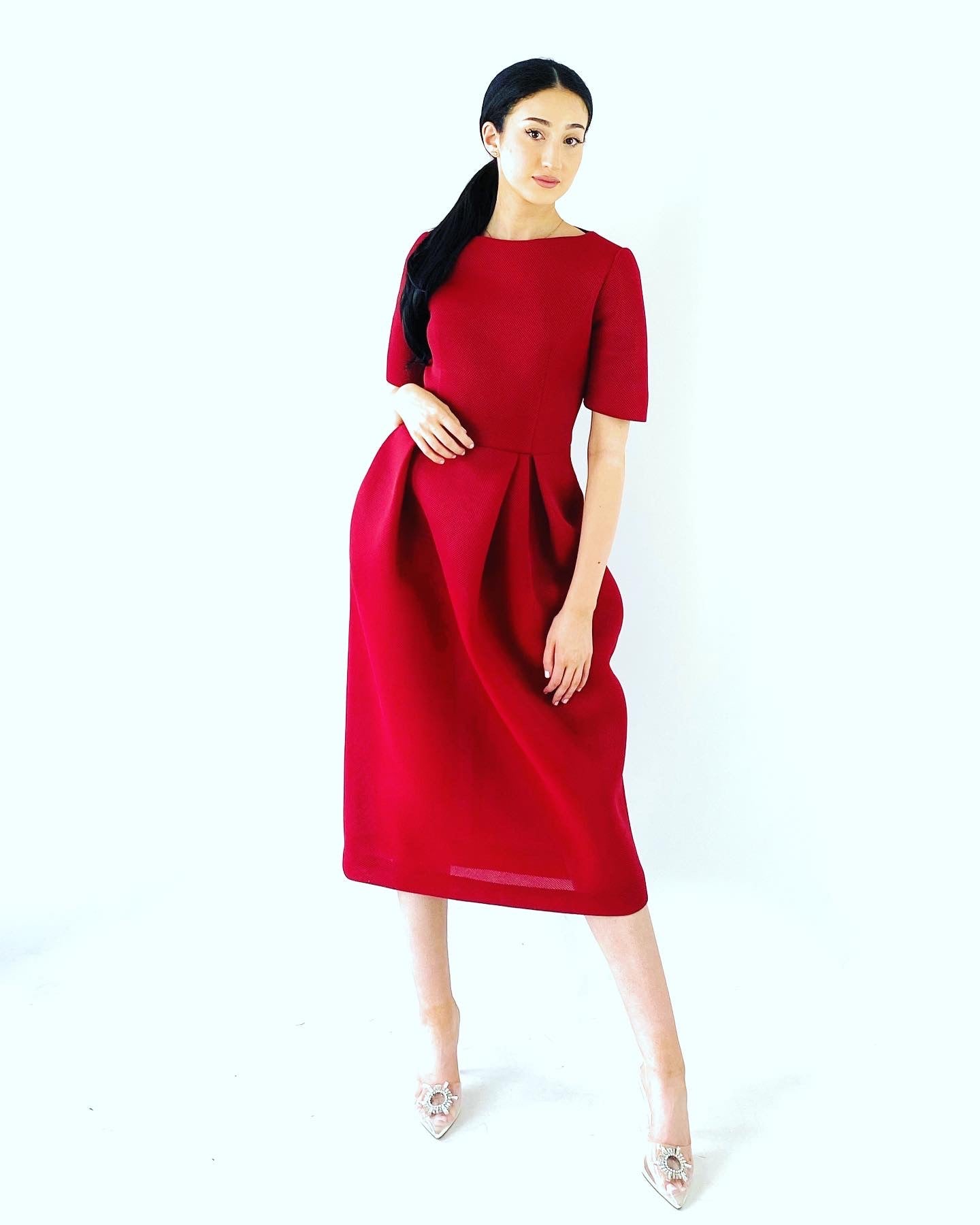 Red cocktail dress.Tulip style red dress in neoprene – Nadia