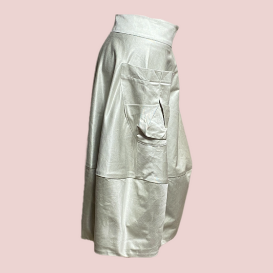 Bubble Oyster  colour  skirt. Emmanuelle Style Skirt.Skirt with oversize pockets