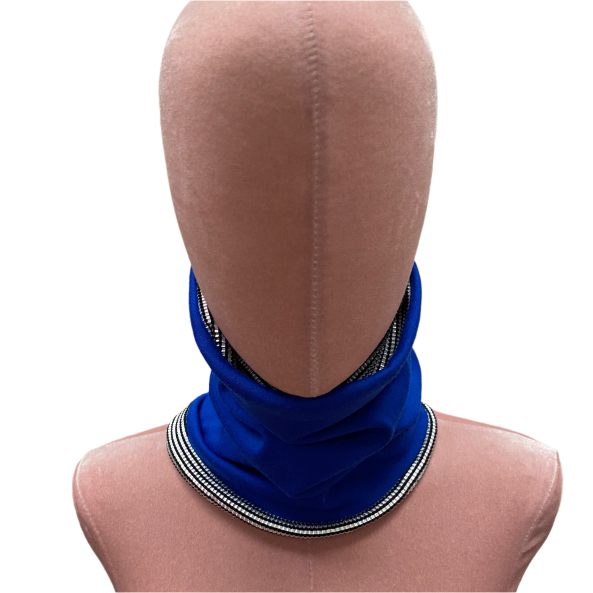 This beautiful Wool jersey neck warmer, made in royal blue colour, also fully lined in silver crinkle fabric 