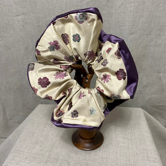 Giant Two Sides Hair Scrunchie in Silk Duchess Satin 